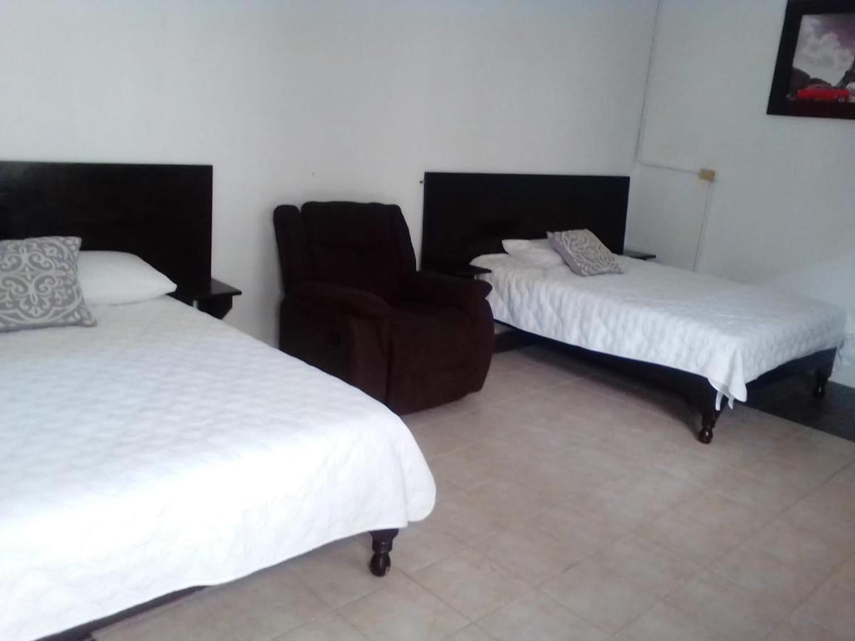 Hotel Club Abuelos Xalapa Exteriör bild